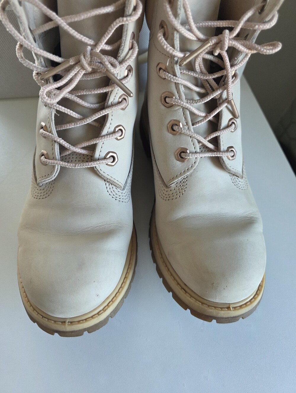 Women’s Lace-Up Leather Boots in Light Pink